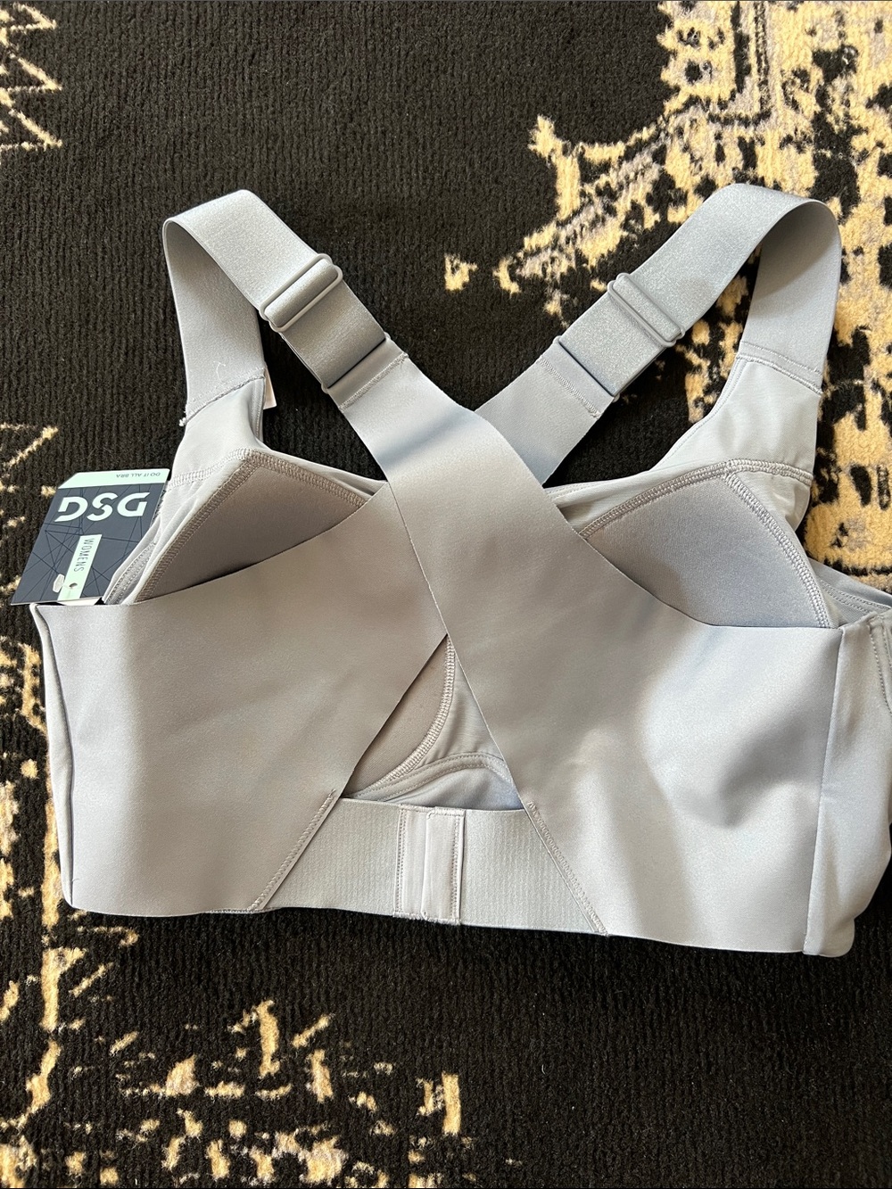 DSG maximum support sports bra. - Picture 4 of 5
